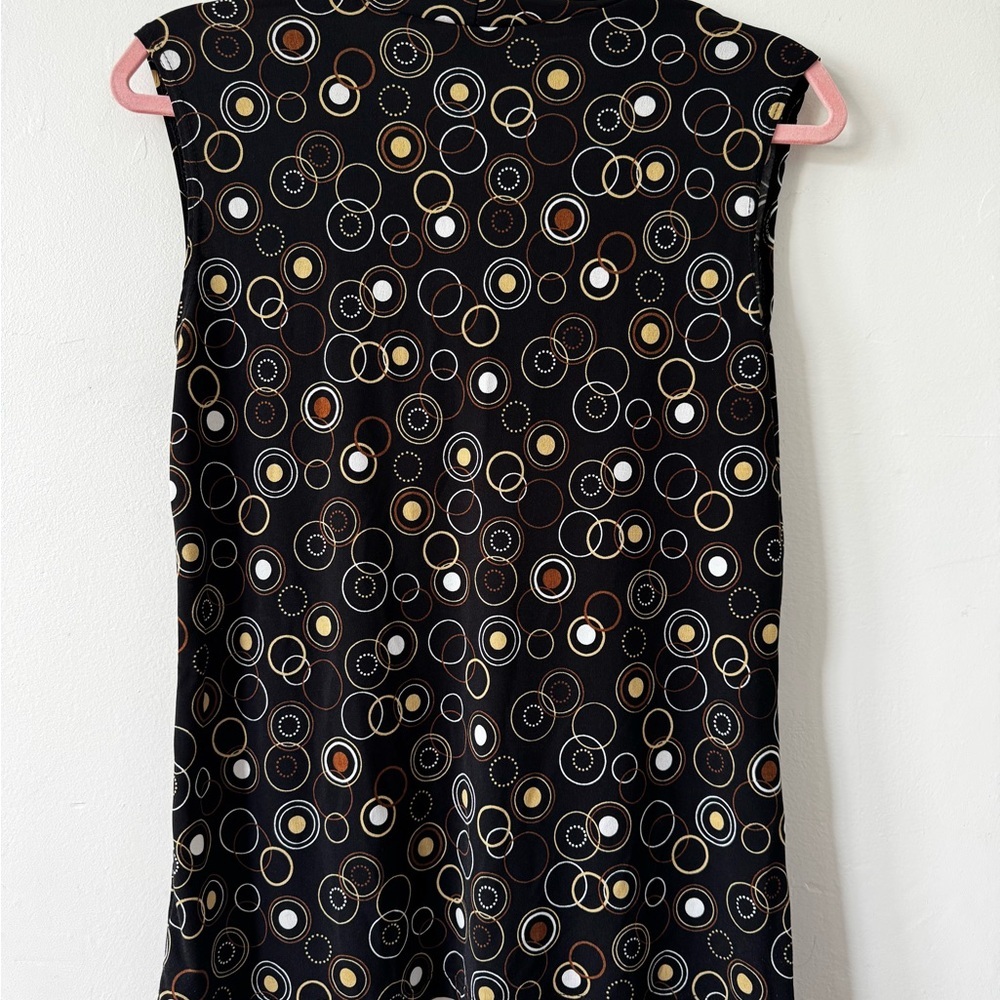 Y2k Black Sleeveless top with Circle Pattern - Picture 6 of 6